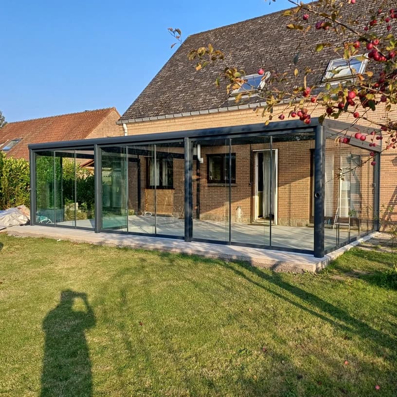 Terrasoverkapping in aluminium met glas