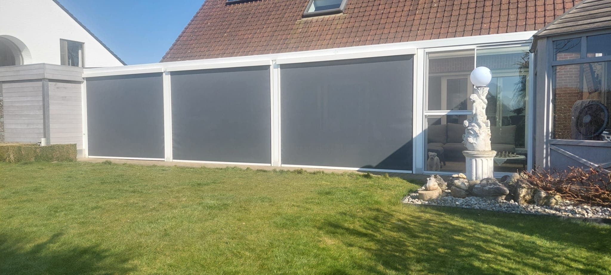 Gesloten terrasoverkapping met glazen schuifwanden en screens - foto 6